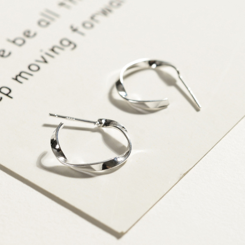 925 sterling silver wave European and American minimalist c-type stud earrings