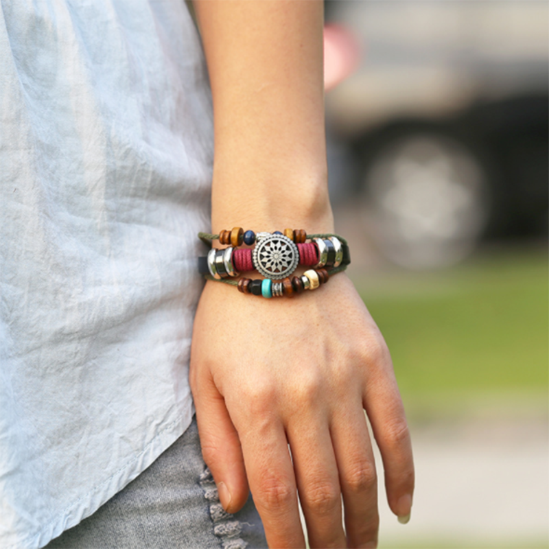 Fashionable Beaded Leather Bracelet (Men&apos;s Others)
