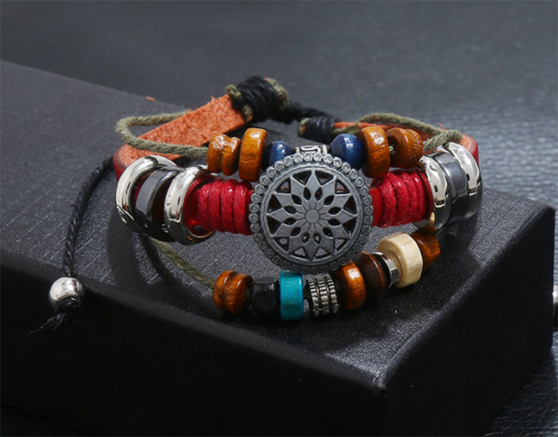Fashionable Beaded Leather Bracelet (Men&apos;s Others)