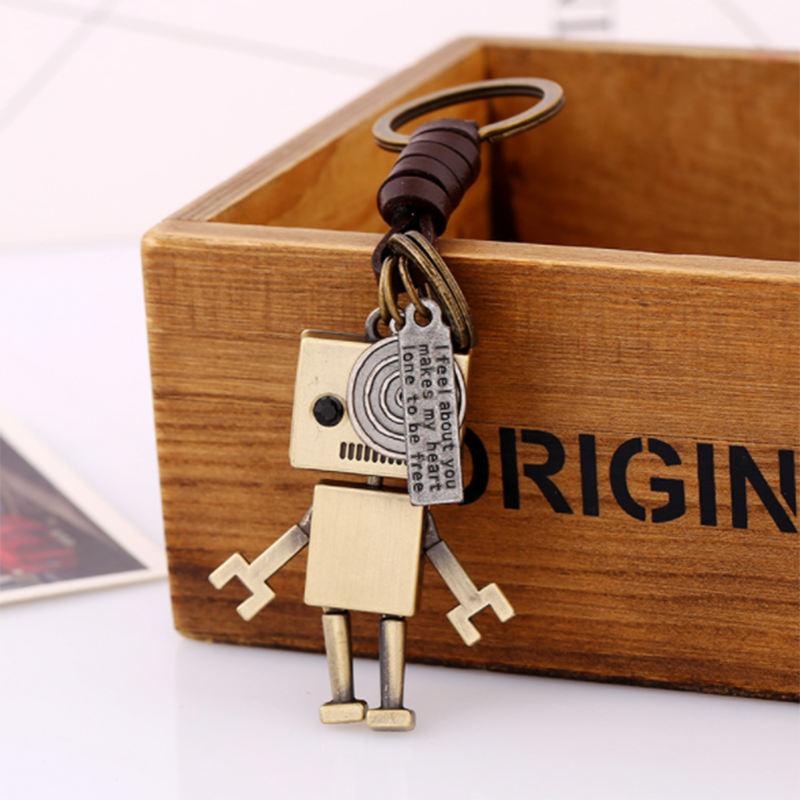 Handmade Woven Cowhide Leather Alloy Robot Creative Men&apos;s Keychain