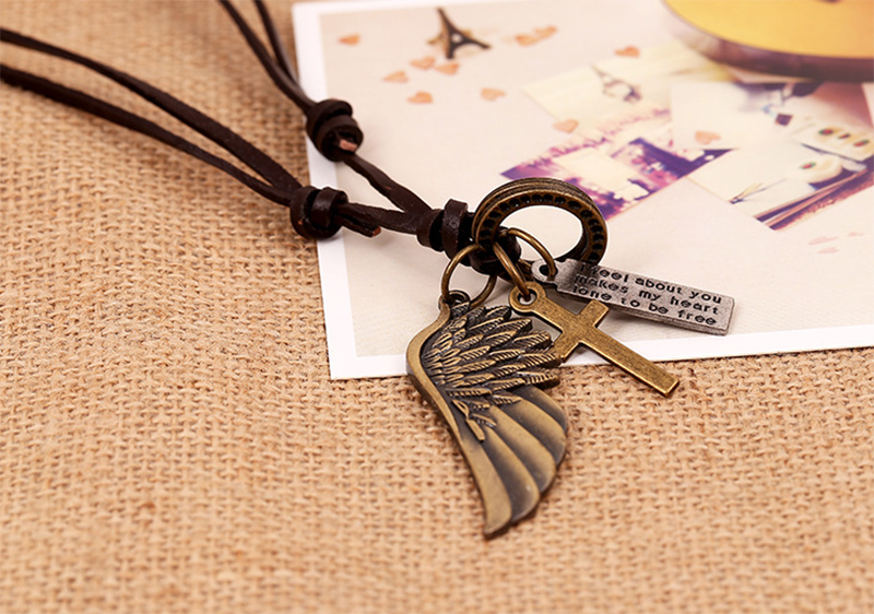 Angel wings leather necklace
