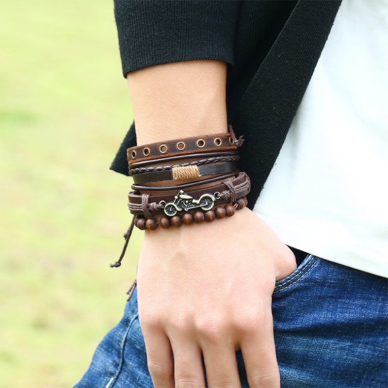 New Vintage Woven 4-Piece Cowhide Bracelet (Men&apos;s Other)
