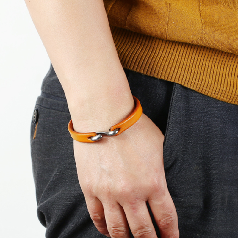 Fashionable Wild Punk Rock Leather Bracelet (Men&apos;s Other)
