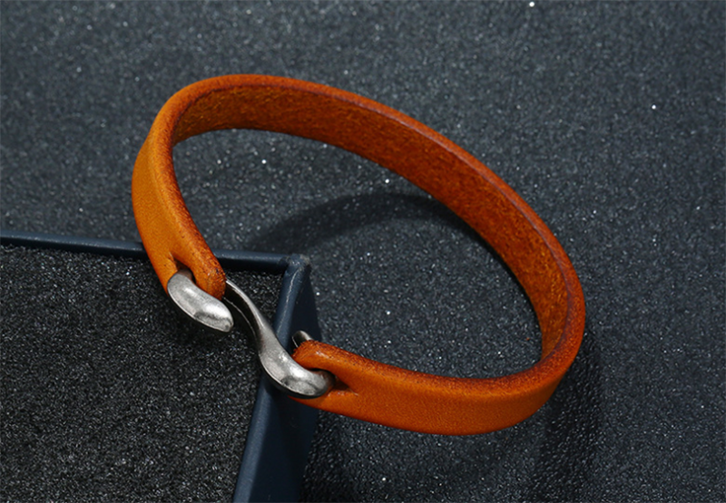 Fashionable Wild Punk Rock Leather Bracelet (Men&apos;s Other)