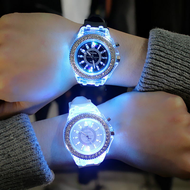 2 Pcs/set Luminous Led Couple Watches For Male And Female Student Quartz Flashlights Watchs Glow In The Dark Watches