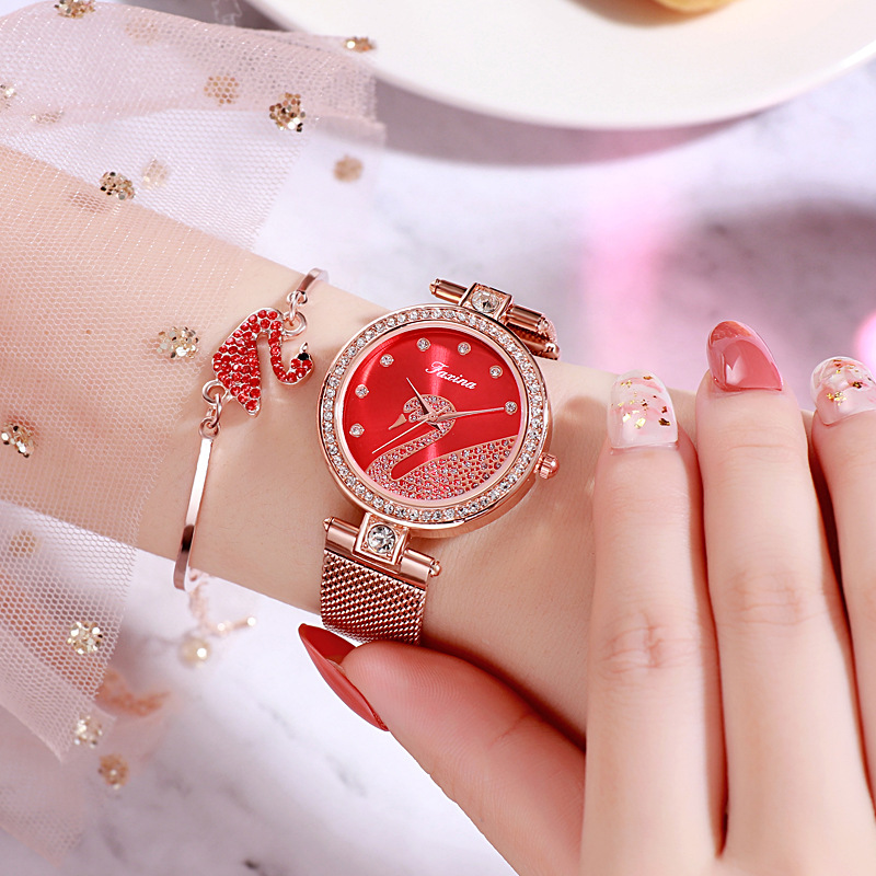 5PSC / SET Fashion Wild Swan Lady Bracelet Simple Watch Earring Necklace Rings for Women