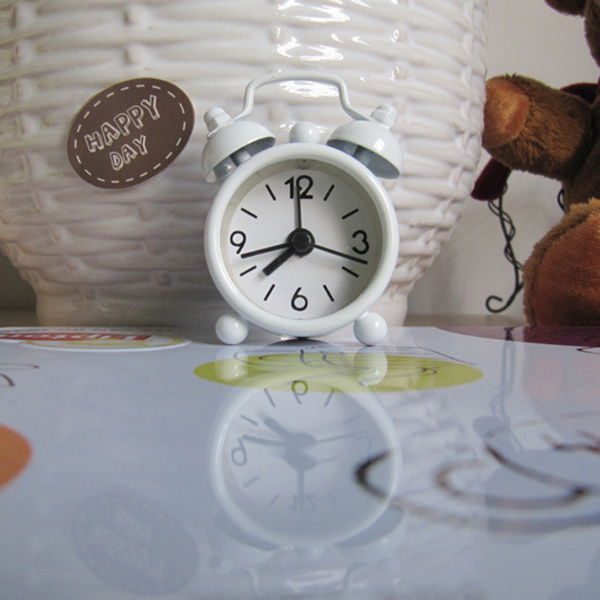 Alarm Clock Snooze Silent Sweeping Wake Up Table Clock Creative Cute Mini Metal Small Clocks