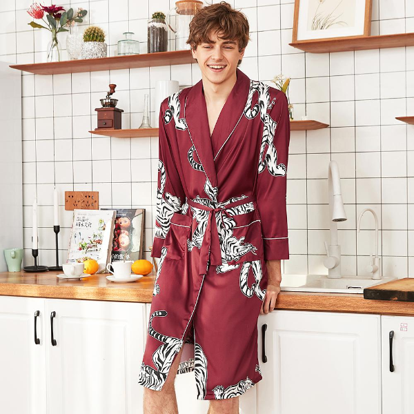 Silky Kimono Robe Bath Gown Chinese Male Long Sleepwear Animal Print Pajama Sleepwear