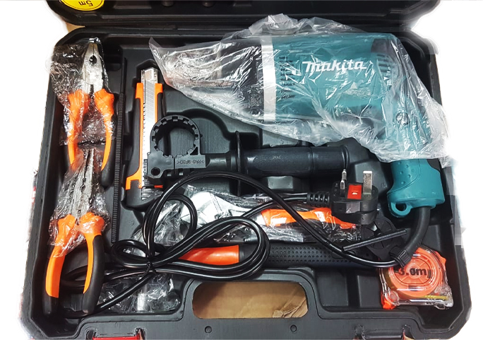 MAKITA HP1630 710W Electric Hammer Drill 47PC Tool Set WITH BLOW CASE