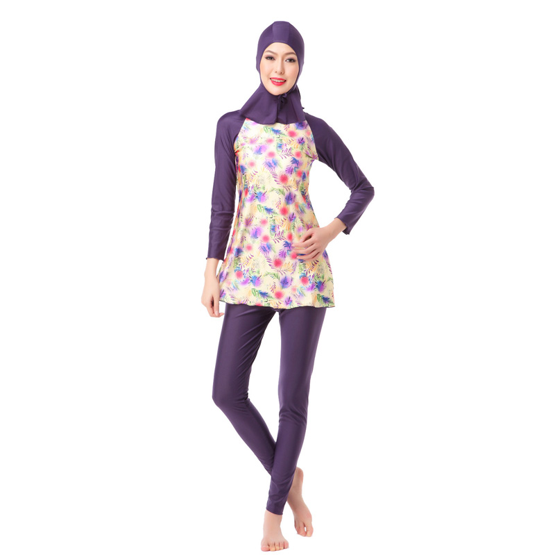Women&apos;s Muslim swimsuit lady&apos;s a three-piece suit consists of cap, jacket and pant woman&apos;s swimwear