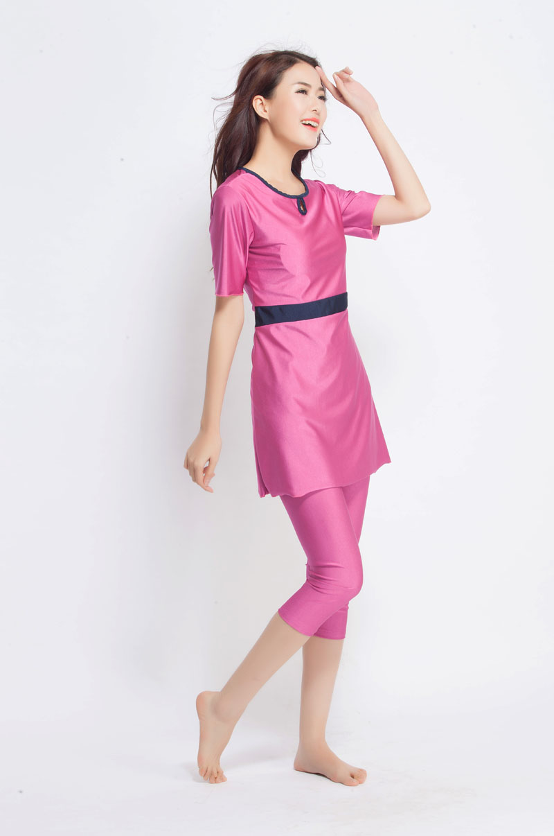 Women&apos;s Islamic Muslim swimsuit lady&apos;s a two-piece suit consists of jacket and pant woman&apos;s swimwear