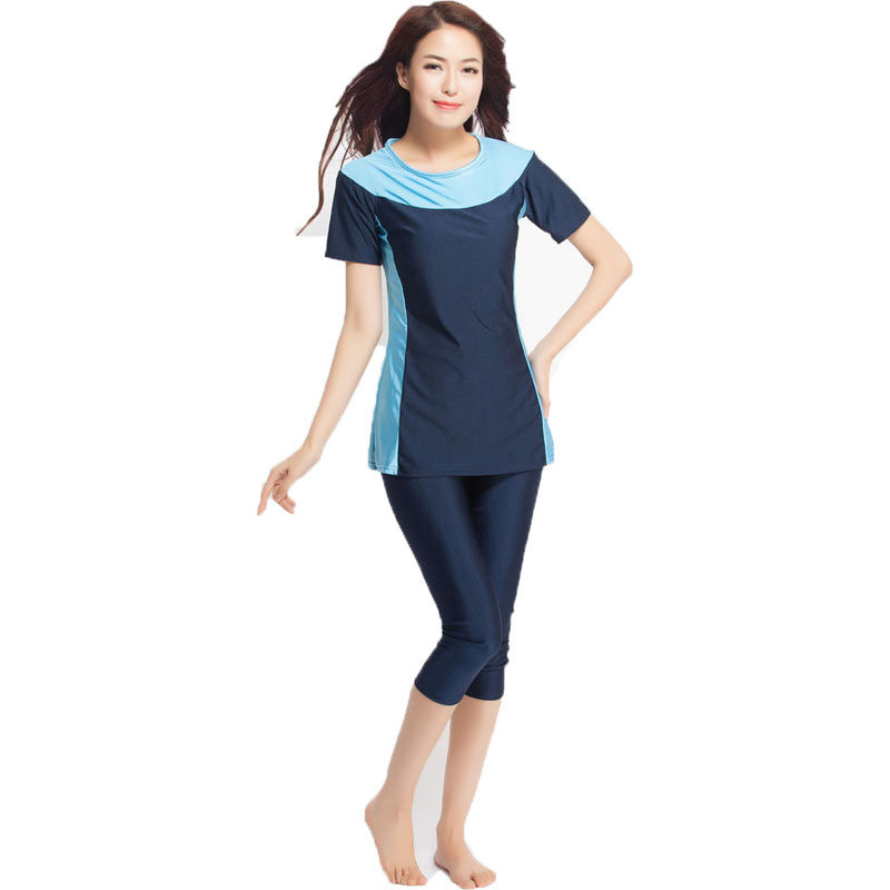Women&apos;s Islamic Muslim swimsuit lady&apos;s a two-piece suit consists of jacket and pant woman&apos;s swimwear