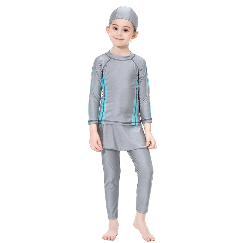 girl&apos;s Islamic clothing Muslim swimsuit child&apos;s a three-piece suit consists of cap, coat and pant
