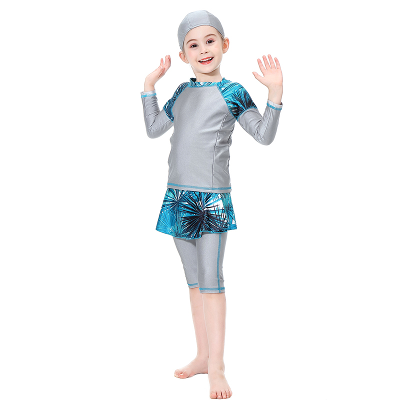 girl&apos;s Islamic clothing swimsuit child&apos;s a three-piece suit consists of cap, coat and pant