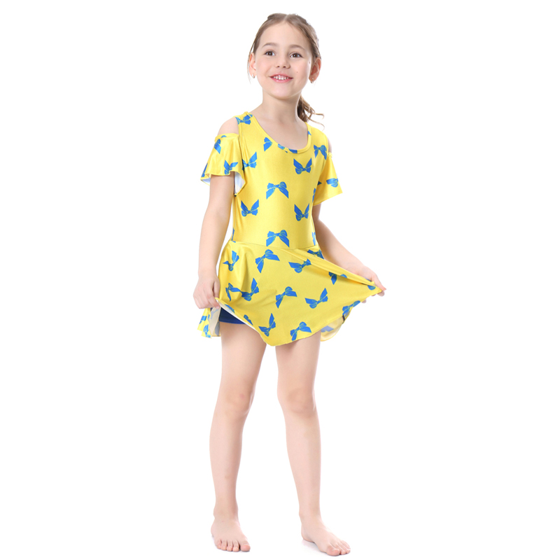 girl&apos;s Islamic Muslim swimsuit child&apos;s a two-piece suit consists of dress and pant girl&apos;s swimwear