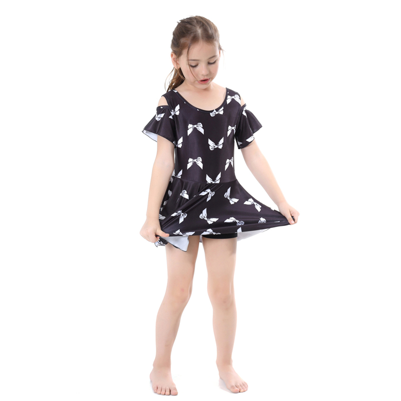 girl&apos;s Islamic Muslim swimsuit child&apos;s a two-piece suit consists of dress and pant girl&apos;s swimwear