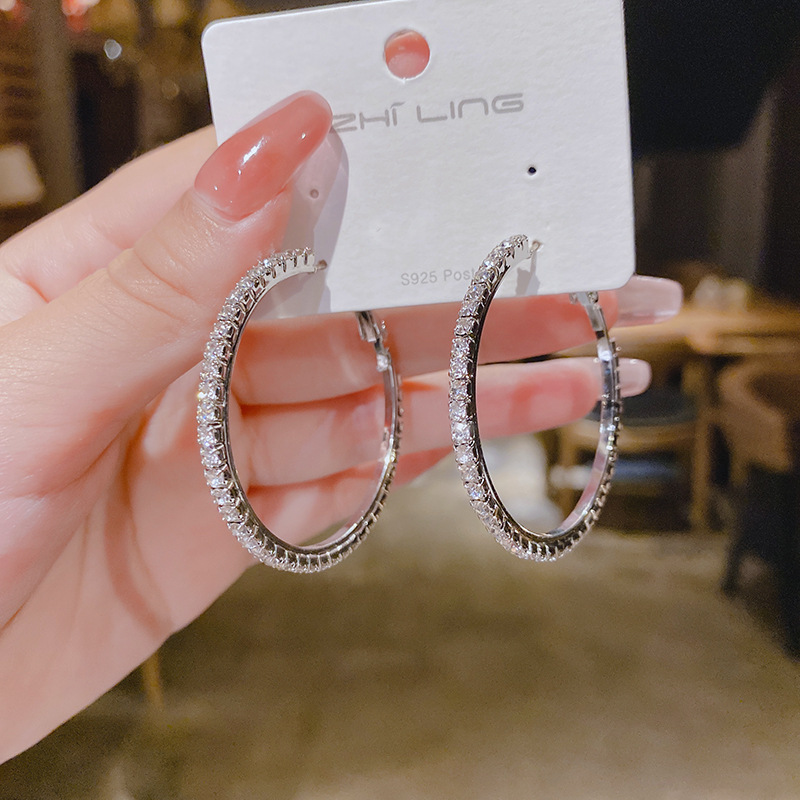 S925 silver needle super flash Large Circle Earrings European and American claw chain Rhinestone fashion temperament Earrings women's net red round face thin