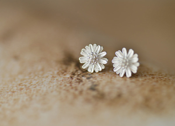 925 sterling silver earrings wholesale plain silver small daisy sun flower earrings Korean silver jewelry earrings jewelry