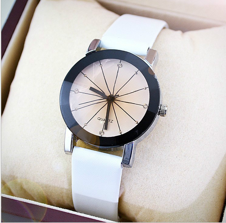1 Pair Couple Lover Watches Quartz Dial Clock PU Leather WristWatch Watch Women Men Fashion Luxury