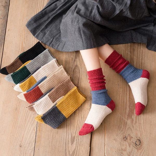 5PCS Socks Women 2022 New Cotton Socks Fashion Autumn Winter Socks Warm Patchwork Color Long Socks