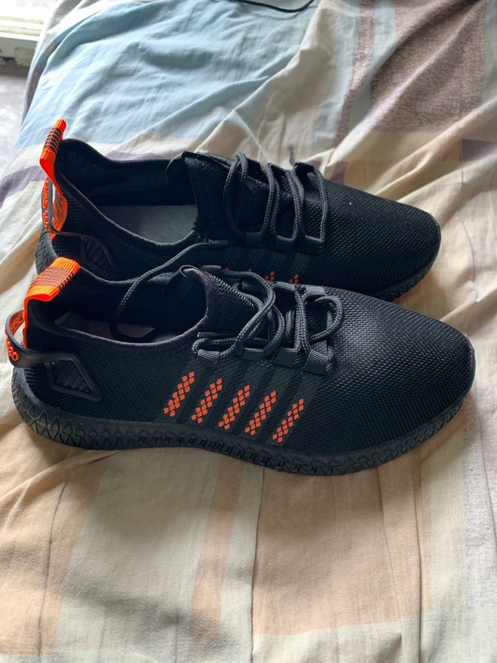 Men Shoes Fashion Sneakers Running Shoes Sport shoes Fashion Sneakers  Lady Athletic women shoe boy