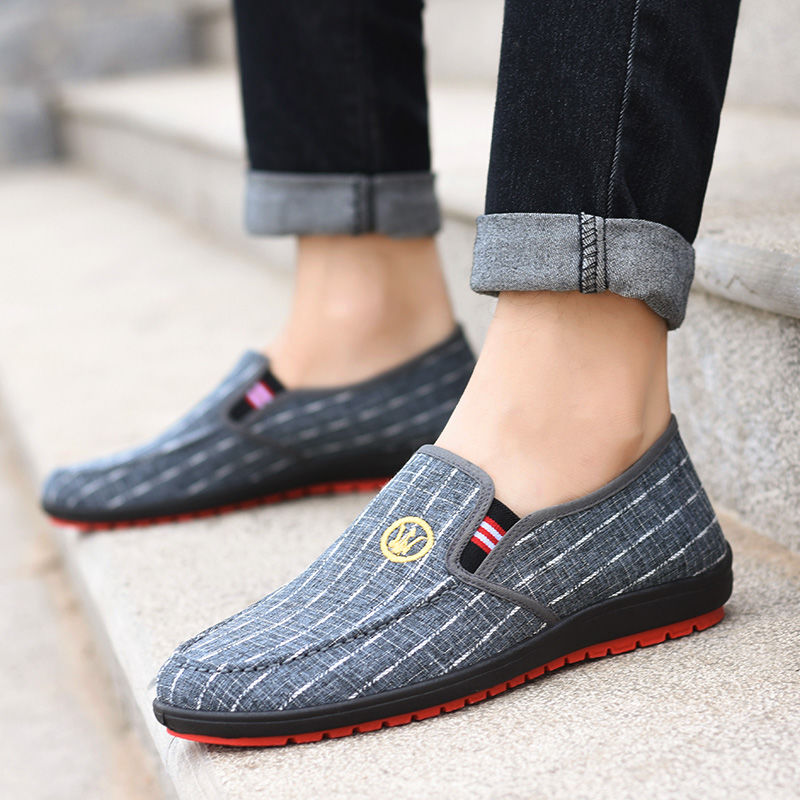 New casual fashion breathable men&apos;s shoes Loafers &amp; Slip-Ons