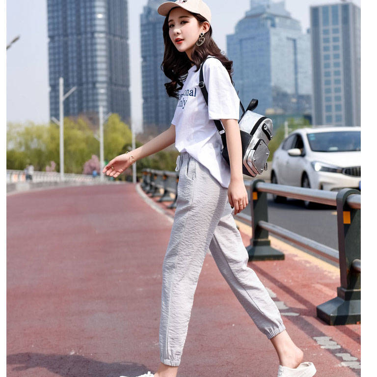 women&apos;s loose fit / thin Harlan legging sports versatile slim Korean student Capris Trousers
