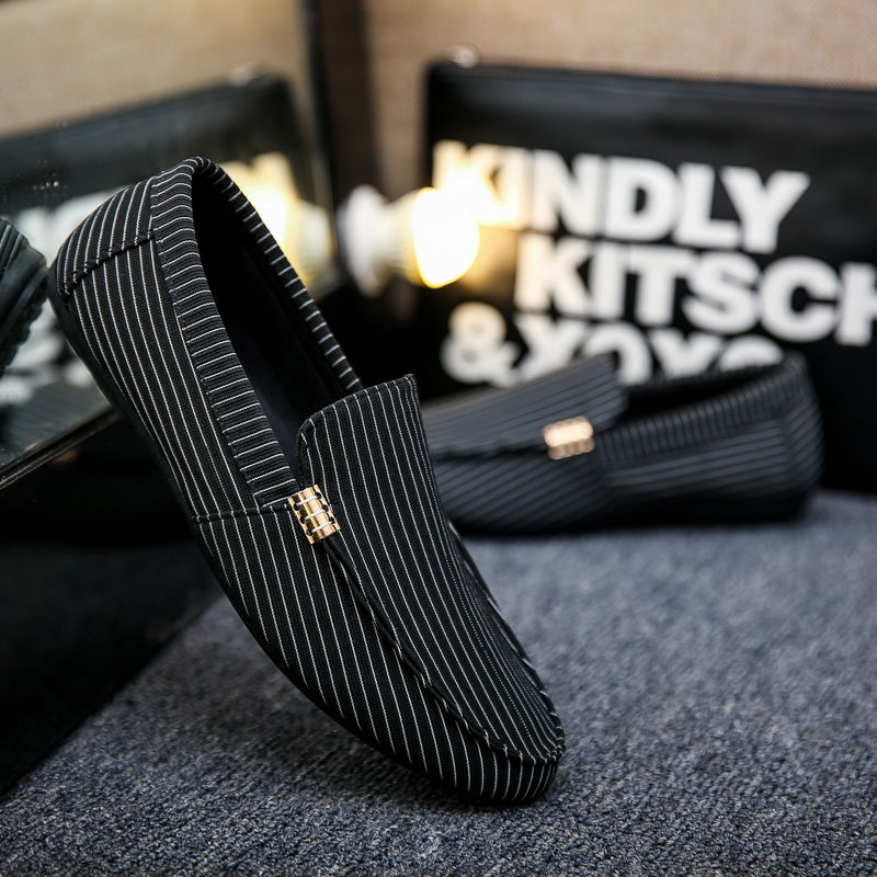 Men&apos;s breathable casual lazy cloth shoes loafers &amp; lazy shoes