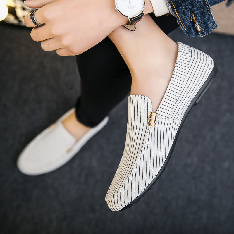 Men&apos;s breathable casual lazy cloth shoes loafers &amp; lazy shoes