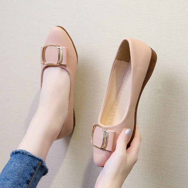 Summer new women&apos;s flat-bottomed shallow mouth casual lazy all-match single shoes