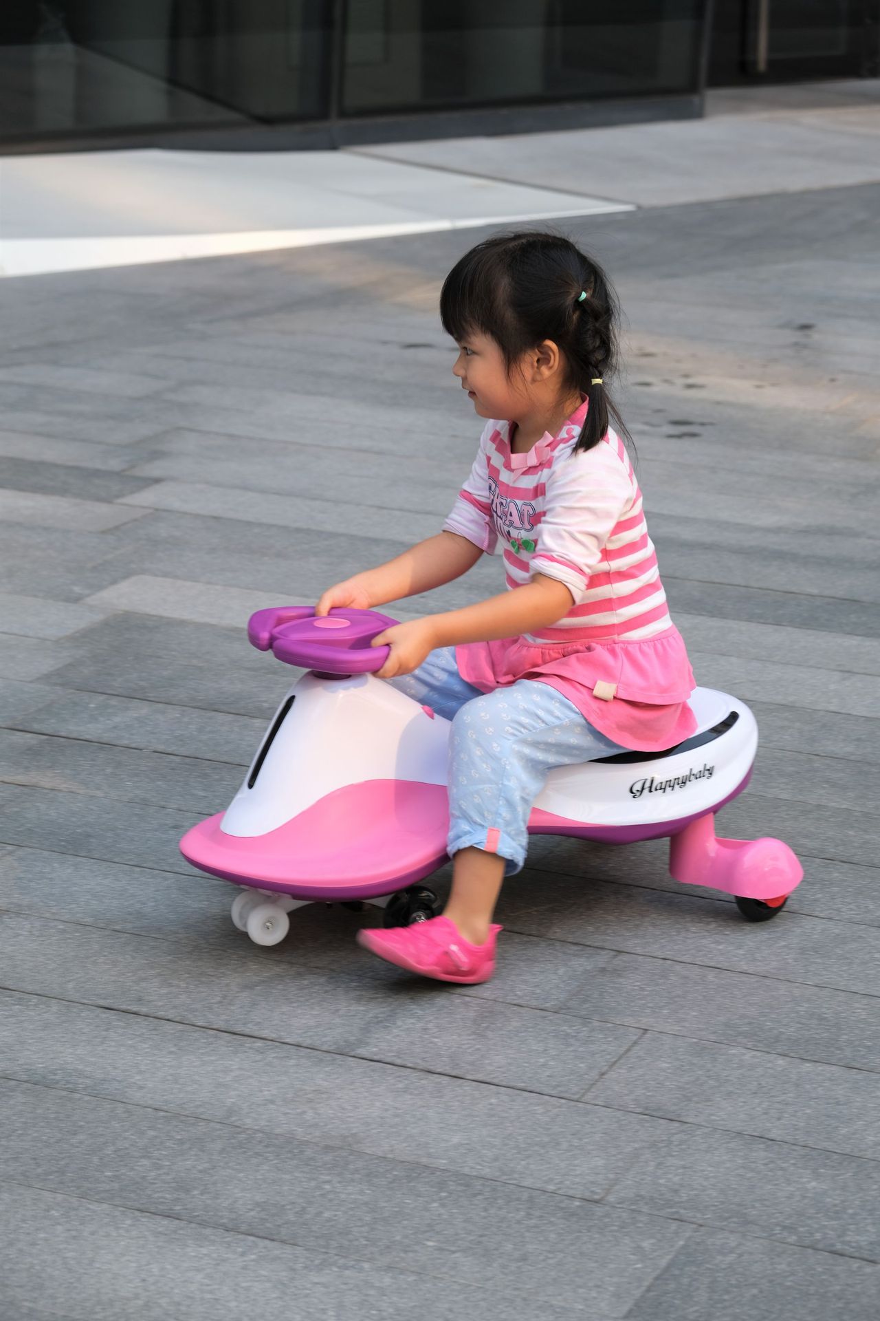 Children's twist car 1-3-6 years old boys and girls' swing car sliding toy with light music