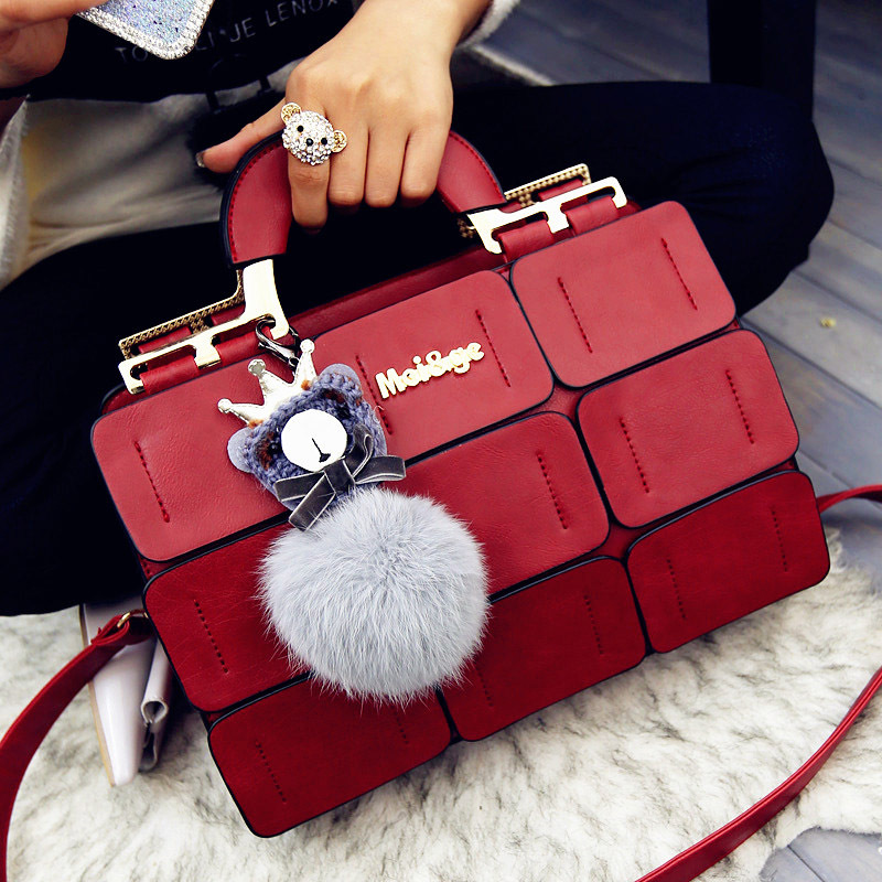 Handbag 2020 women's bag chaogongge single shoulder bag sewing Boston wool ball messenger bag