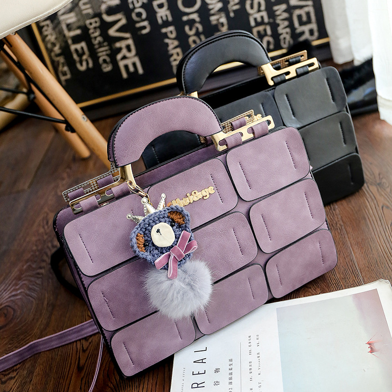 Handbag 2020 women's bag chaogongge single shoulder bag sewing Boston wool ball messenger bag