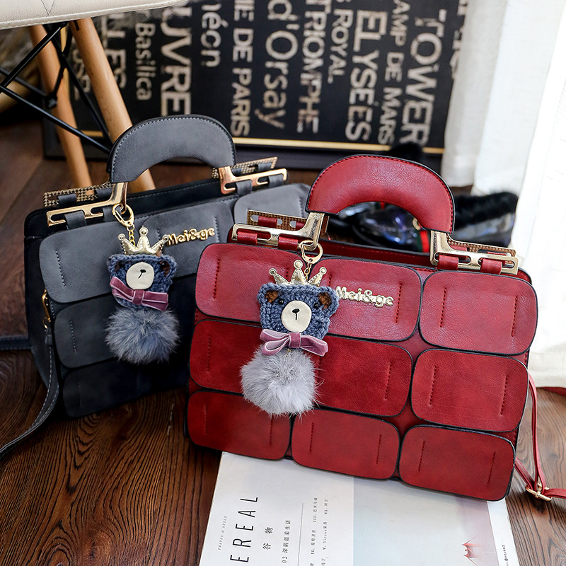 Handbag 2020 women's bag chaogongge single shoulder bag sewing Boston wool ball messenger bag