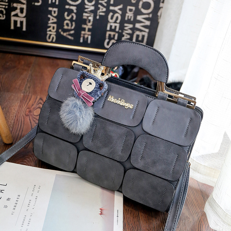 Handbag 2020 women's bag chaogongge single shoulder bag sewing Boston wool ball messenger bag