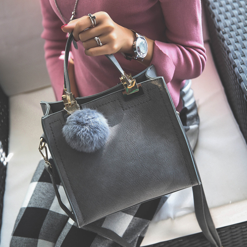 2020 New Retro Women's Handbag Maroon CrossBag Small Square Bag
