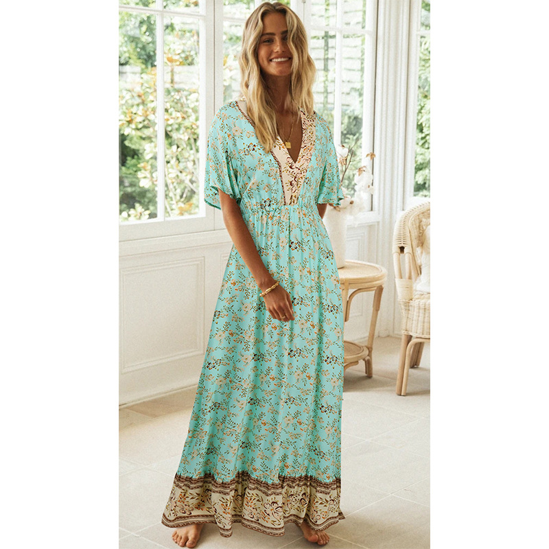 2021 European and American women's short sleeve V-neck Bohemian Floral Dress