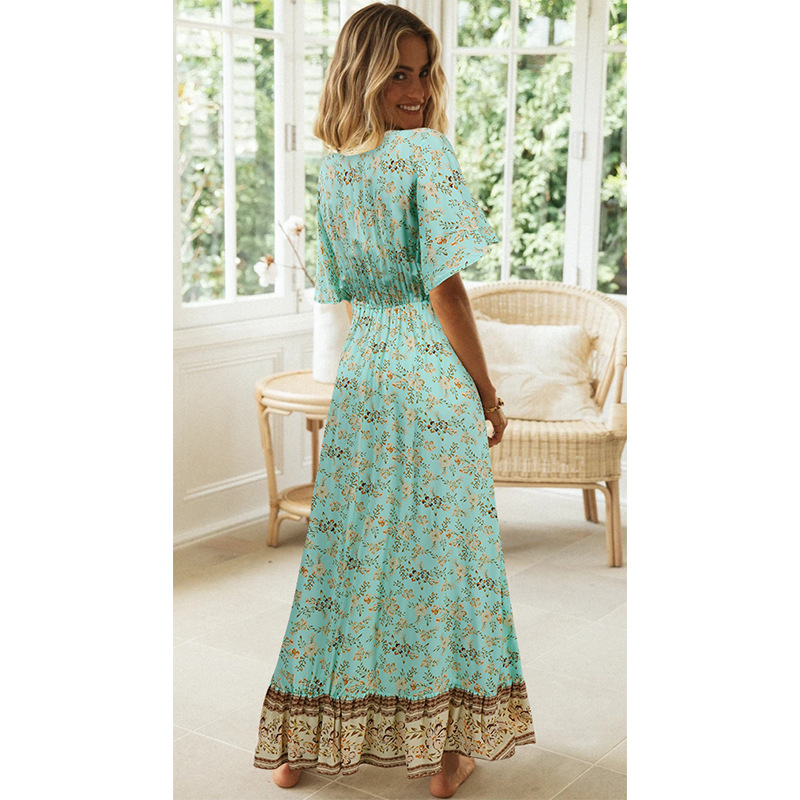 2021 European and American women's short sleeve V-neck Bohemian Floral Dress