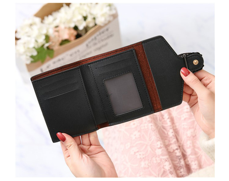 2021 New pure small wallet women's short Korean retro versatile folding Wallet