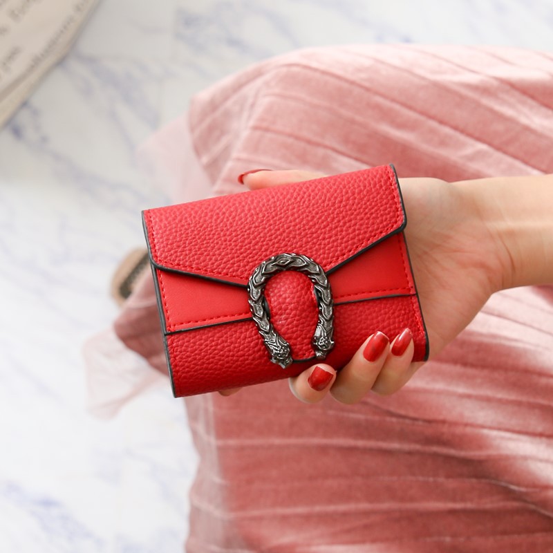 2021 New pure small wallet women's short Korean retro versatile folding Wallet