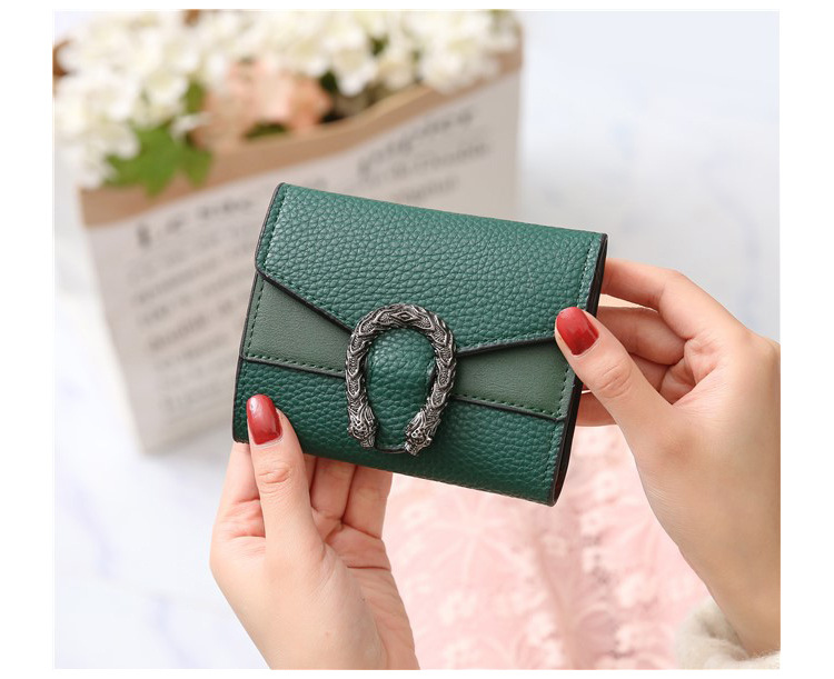 2021 New pure small wallet women's short Korean retro versatile folding Wallet