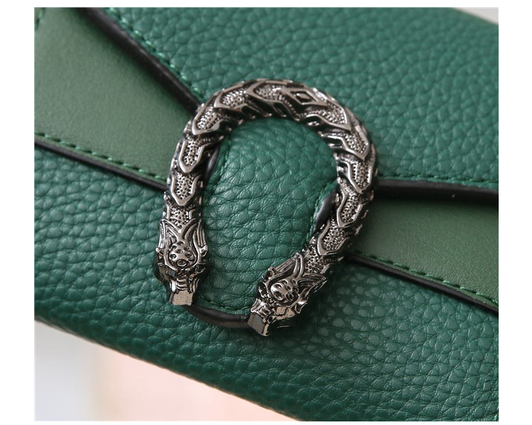 2021 New pure small wallet women's short Korean retro versatile folding Wallet