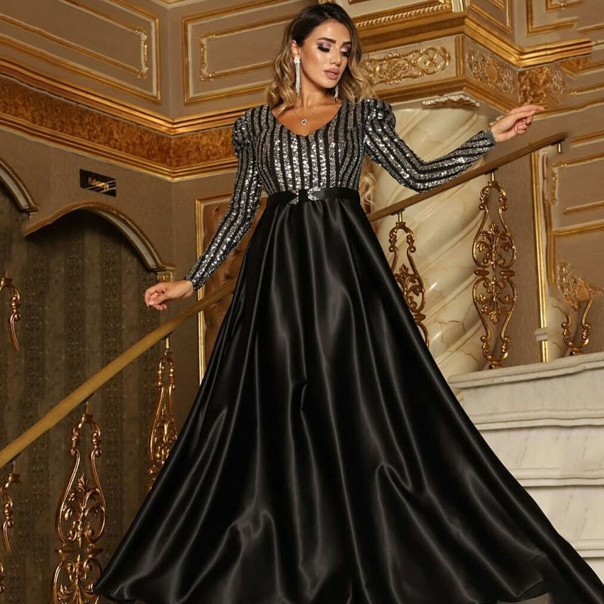 2021 New women&apos;s skirt deep V big swing sexy long dress new tailed banquet evening dress