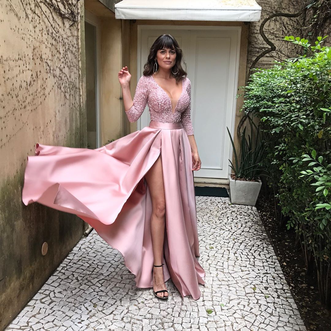 2021 New women&apos;s wear gilded big swing sexy long dress new tailed banquet evening dress