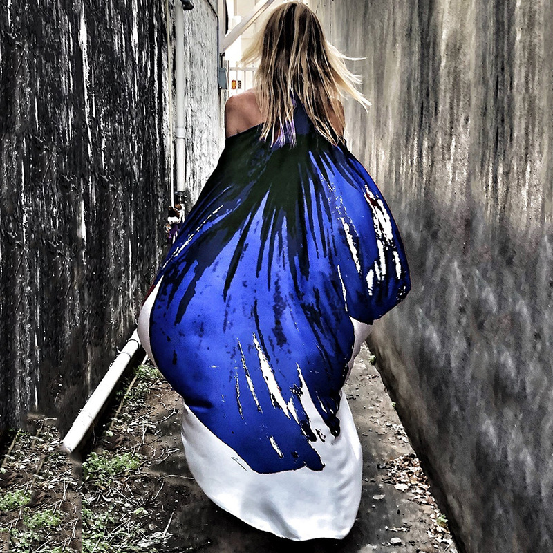 2021 European and American spring new slant shoulder leisure sexy beach holiday dress