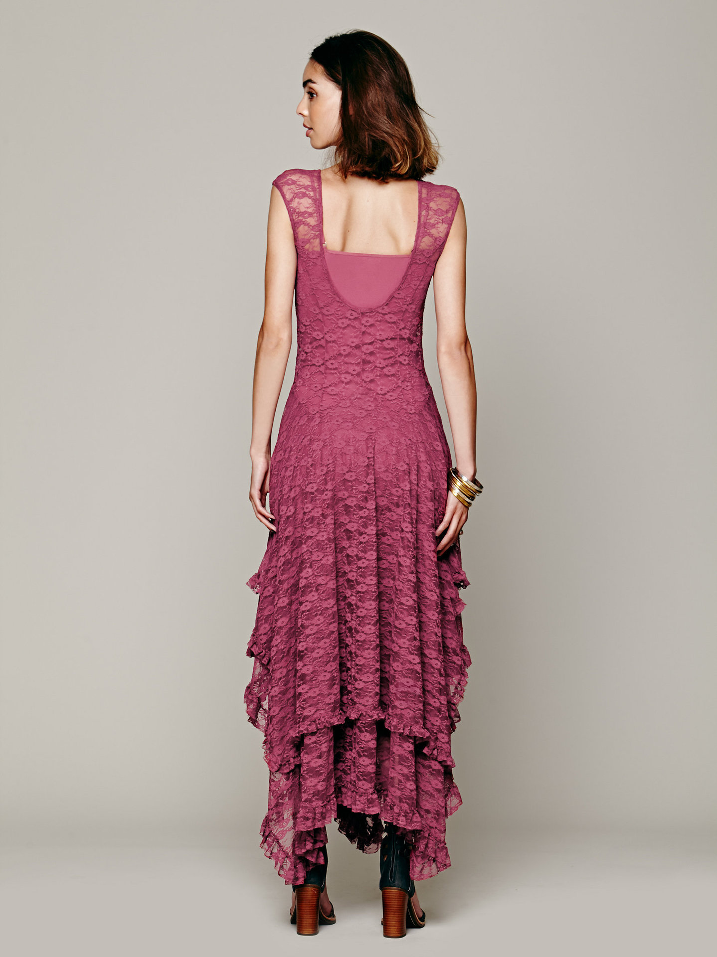 Europe station fashion women&apos;s fashion popular irregular high and low lace skirt sexy long dress