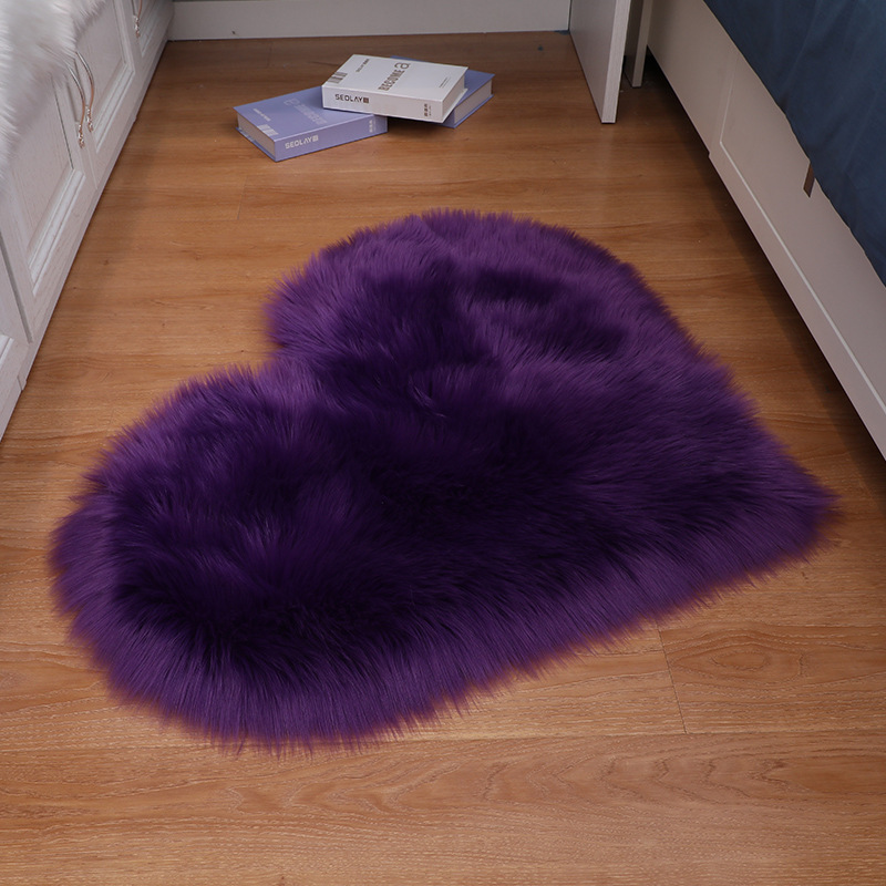Love shaped imitation wool carpet floor mattress carpet sofa cushion foot pad Plush living room tea table sofa bedroom