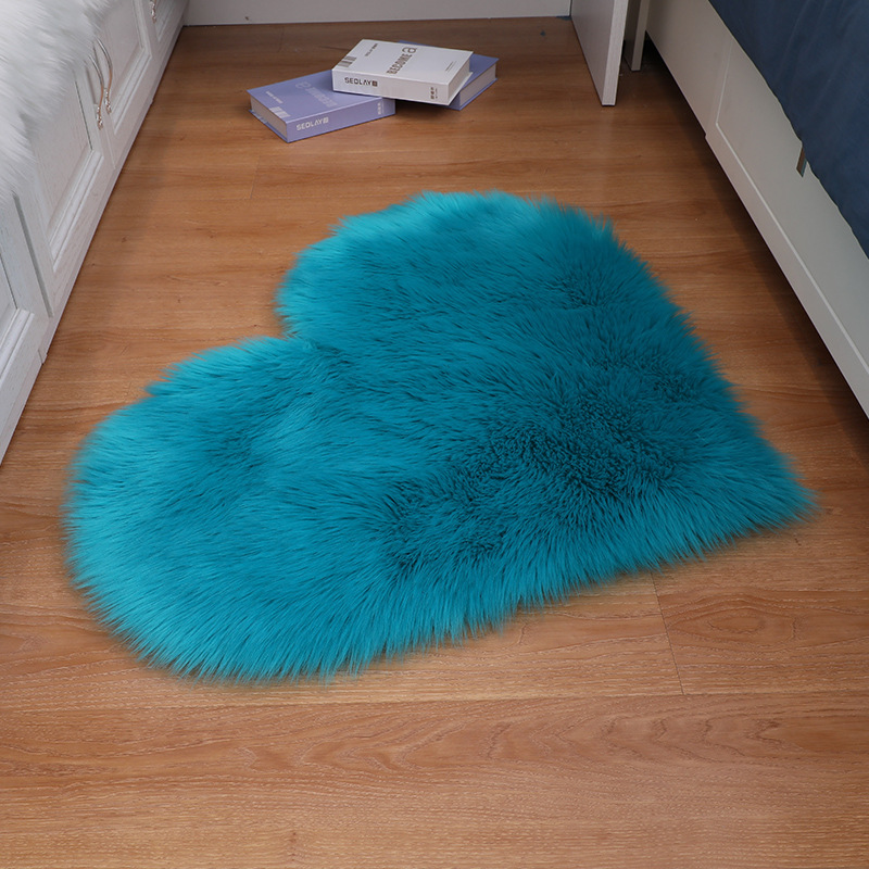 Love shaped imitation wool carpet floor mattress carpet sofa cushion foot pad Plush living room tea table sofa bedroom