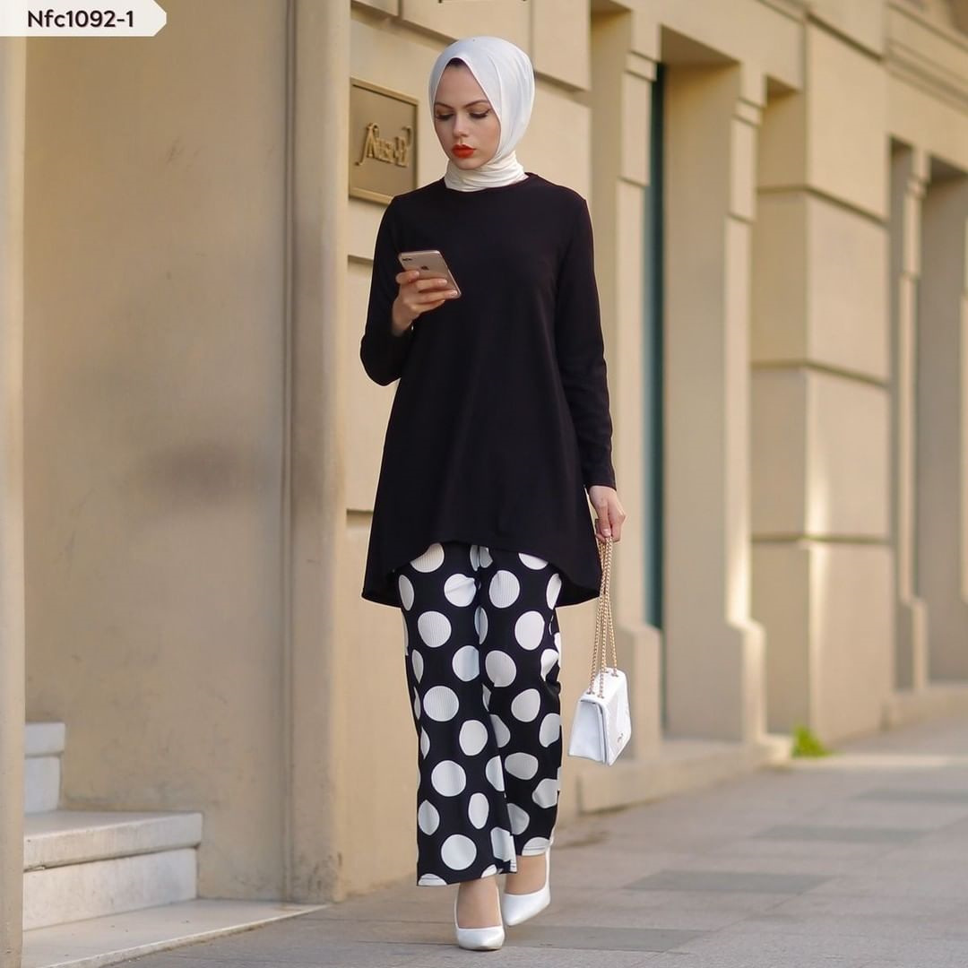 Muslim women's suit Arab women's dress suit