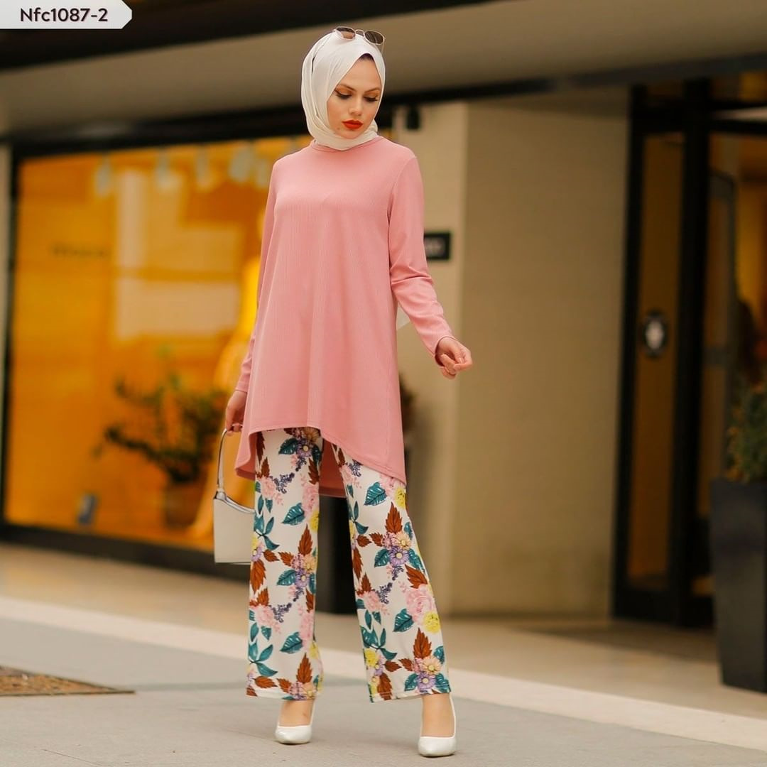 Muslim women's suit Arab women's dress suit